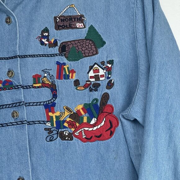 Karen Scott Shirt Womens Denim Christmas Embroidered Santa Button Up Plus Sz 1X - Picture 11 of 16